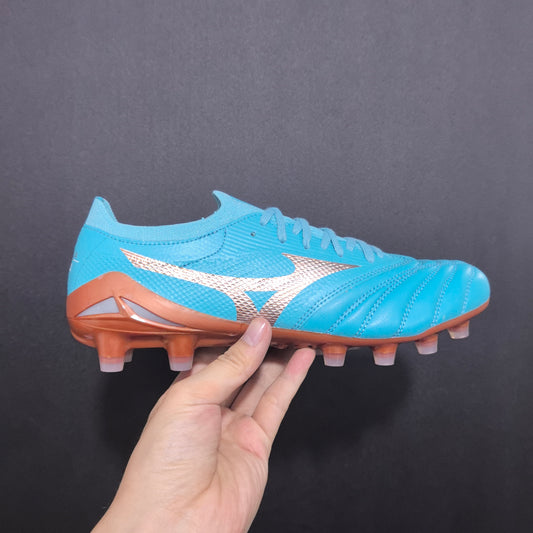 Mizuno Morelia Neo