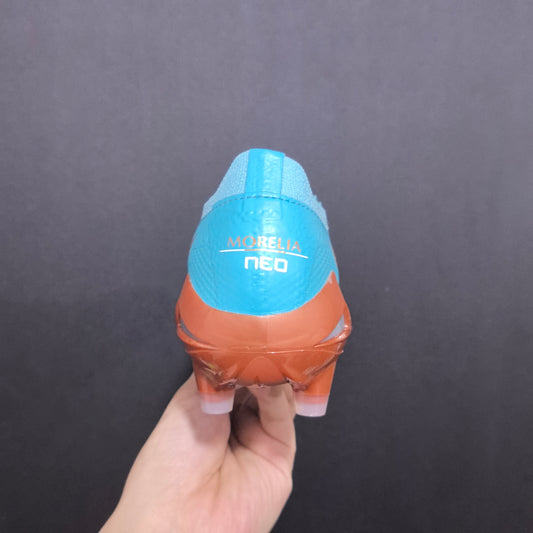 Mizuno Morelia Neo