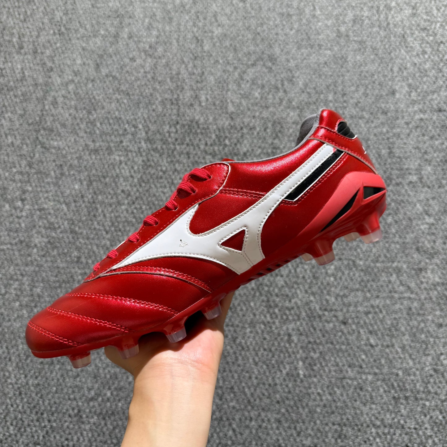 Mizuno Morelia Neo