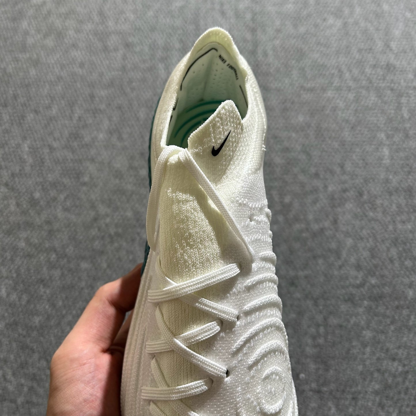 Nike Phantom Luna Elite FG