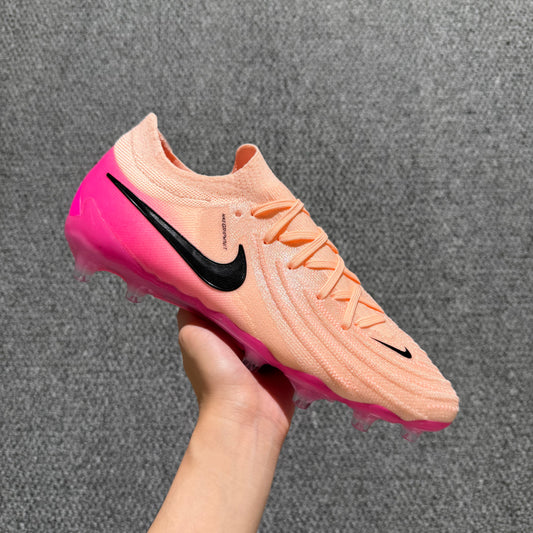 Nike Phantom Luna Elite FG